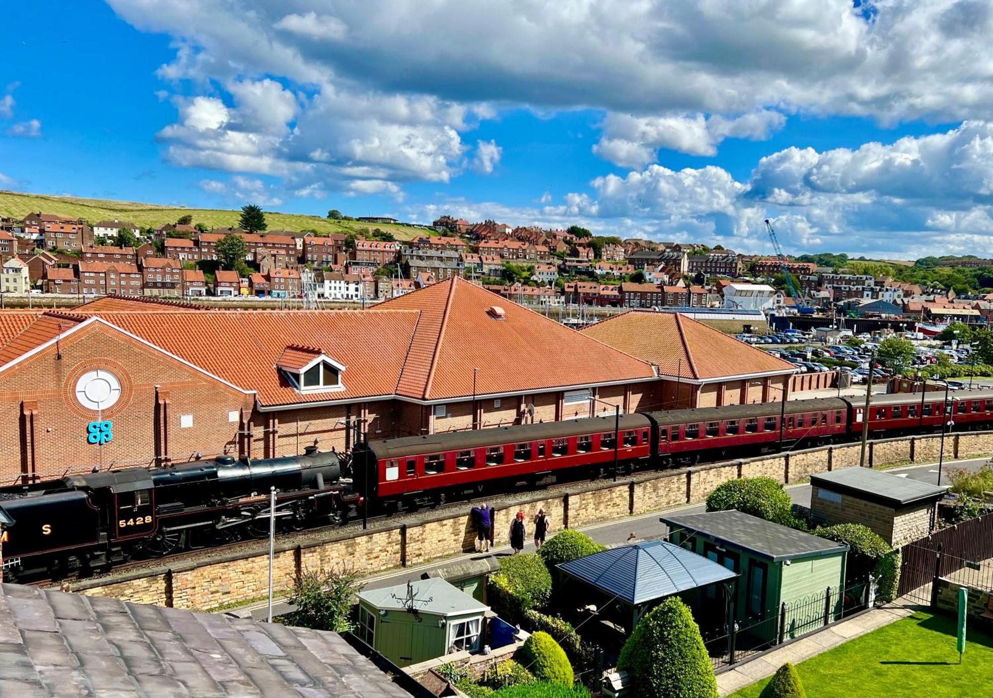 The Mainstay Luxury Boutique Rooms With Private Parking Whitby Exterior foto